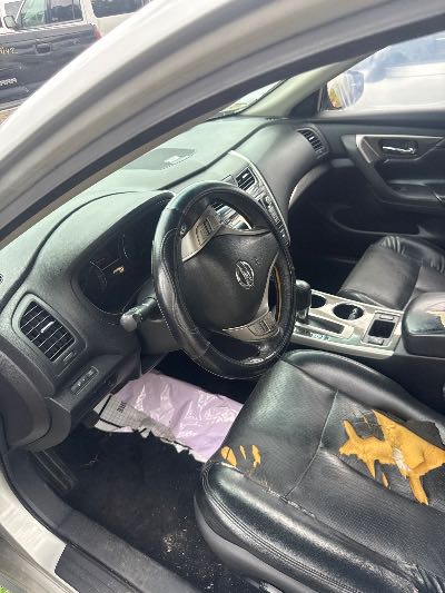 2015 Nissan Altima Location - Imports - Row 42 - Stock # H49214