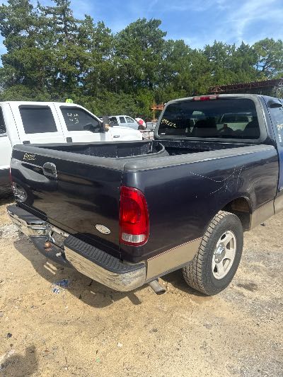 2000 Ford F-150 Location - Large Trucks & Vans - Row 26 - Stock # H49222