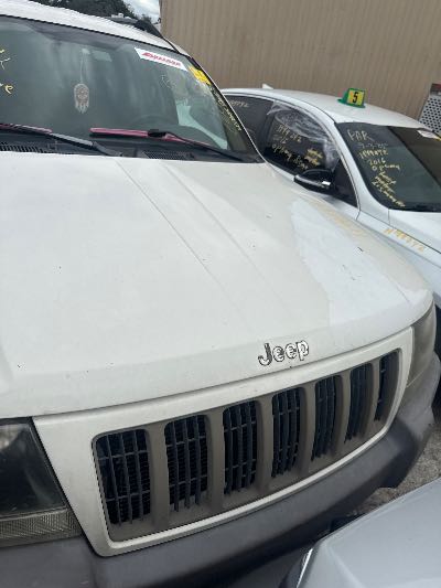 2004 Jeep Grand Cherokee Location - Chrysler - Row 47 - Stock # H49244