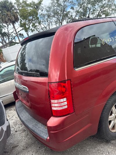2008 Chrysler Town and Country Location - Chrysler - Row 47 - Stock # H49235