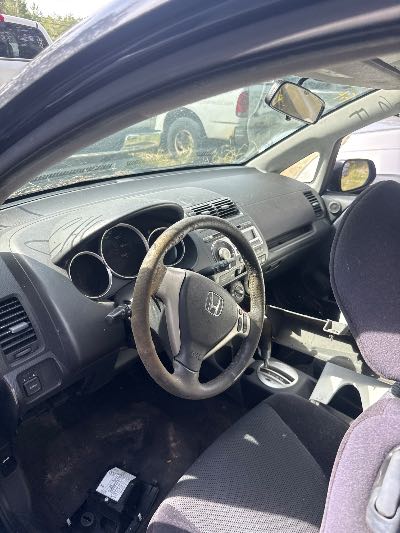 2007 Honda Fit Location - Imports - Row 13 - Stock # H48168