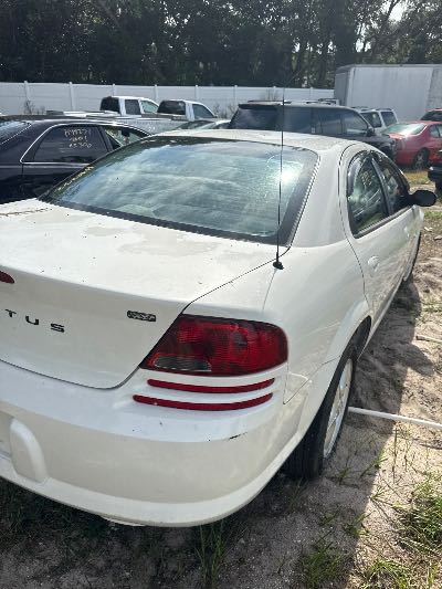 2006 Dodge Stratus Location - Chrysler - Row 40 - Stock # H49232