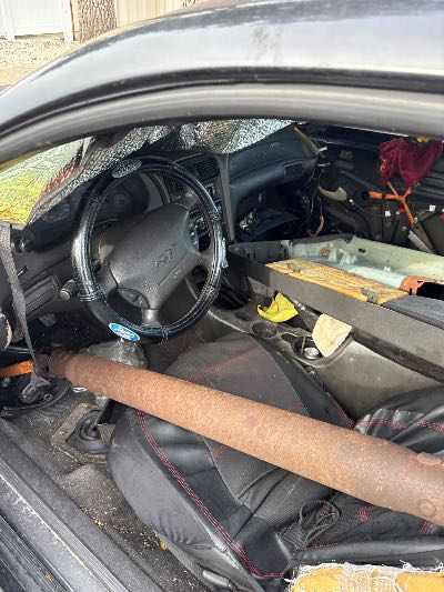 2000 Ford Mustang Location - Ford - Row 32 - Stock # H49277