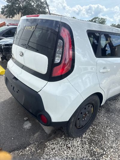2014 Kia Soul Location - Imports - Row 45 - Stock # H49283