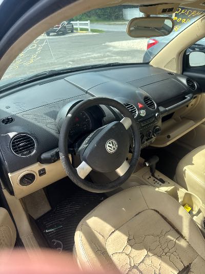 2009 Volkswagen New Beetle Location - Imports - Row 46 - Stock # H49296