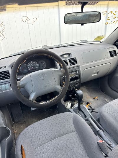 2003 Kia Rio Location - Imports - Row 45 - Stock # H49305