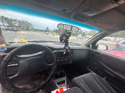 2001 Dodge Dakota Location - Large Trucks & Vans - Row 49 - Stock # H48427