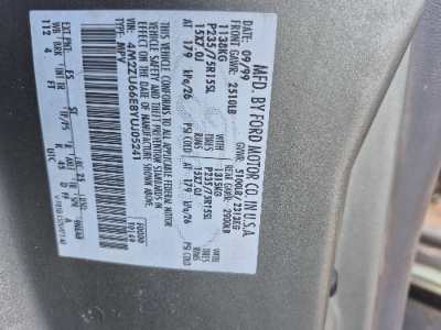 2000 Mercury Mountaineer Location - Ford - Row 30 - Stock # H49057