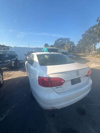 2012 Volkswagen Jetta Location - Imports - Row 11 - Stock # H49218