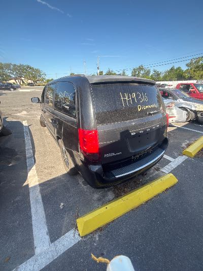 2015 Dodge Grand Caravan Location - Chrysler - Row 38 - Stock # H49316