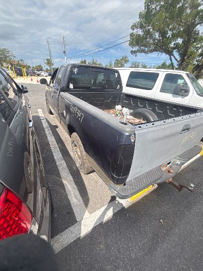 2000 Ford F-150 Location - Large Trucks & Vans - Row 27 - Stock # H49347