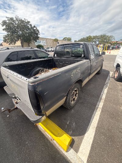 2000 Ford F-150 Location - Large Trucks & Vans - Row 27 - Stock # H49347