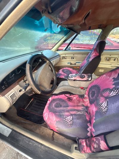 1998 Oldsmobile Eighty-Eight Location - GM - Row 39 - Stock # H49292