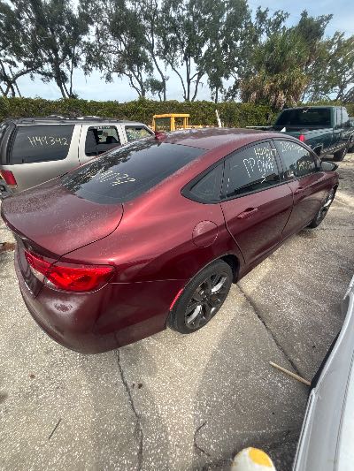 2015 Chrysler 200 Location - Chrysler - Row 38 - Stock # H49037