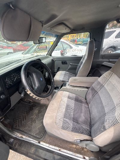 1990 Ford Bronco II Location - Ford - Row 26 - Stock # H49009