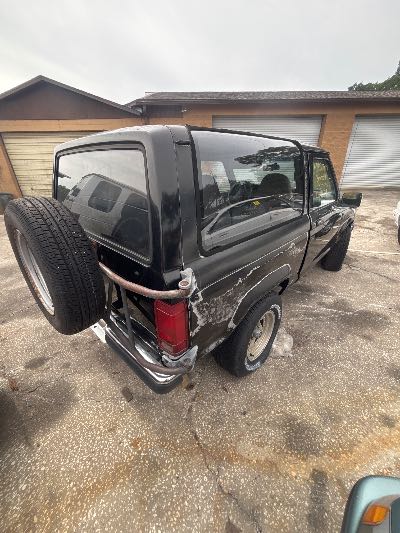 1990 Ford Bronco II Location - Ford - Row 26 - Stock # H49009