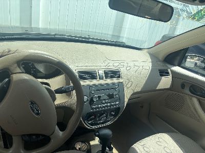 2005 Ford Focus Wagon Location - Ford - Row 34 - Stock # H49503