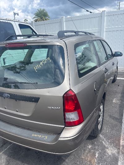 2005 Ford Focus Wagon Location - Ford - Row 34 - Stock # H49503