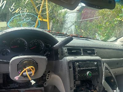 2007 Chevrolet Suburban Location - Large Trucks & Vans - Row 49 - Stock # H48170