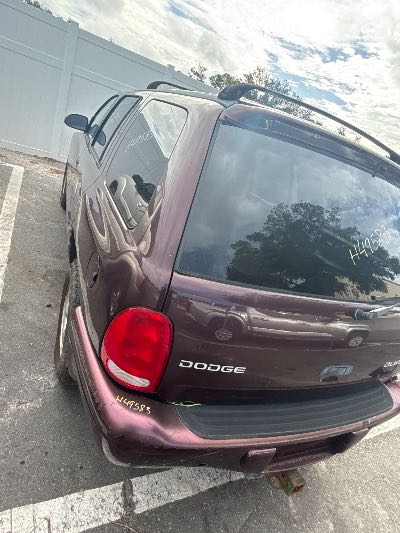 2003 Dodge Durango Location - Chrysler - Row 40 - Stock # H49583