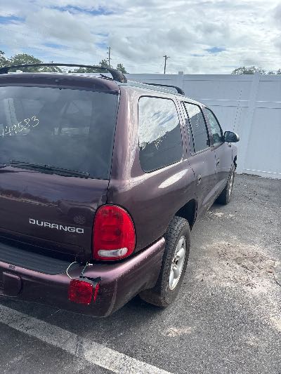 2003 Dodge Durango Location - Chrysler - Row 40 - Stock # H49583