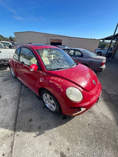 2007 Volkswagen New Beetle Location - Imports - Row 18 - Stock # H50587