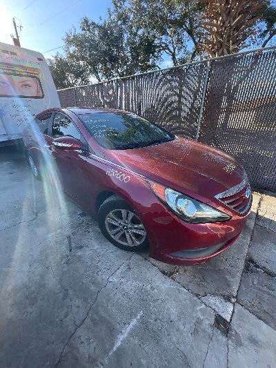 2014 Hyundai Sonata Location - Imports - Row 21 - Stock # H50600
