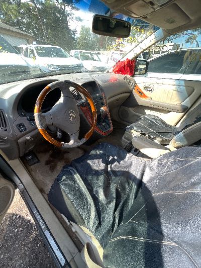 2002 Lexus RX 300 Location - Imports - Row 18 - Stock # H50614