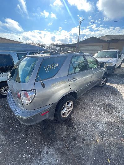 2002 Lexus RX 300 Location - Imports - Row 18 - Stock # H50614