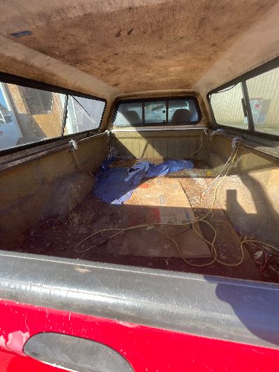 2002 Ford F-150 Location - Large Trucks & Vans - Row 25 - Stock # H50616