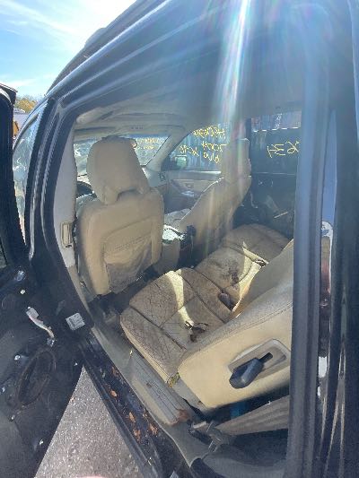 2004 Volvo XC90 Location - Imports - Row 20 - Stock # H50634