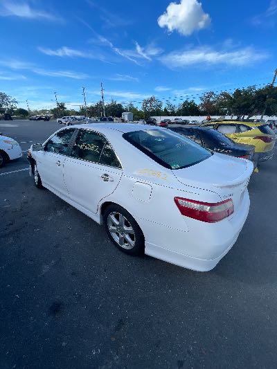 2007 Toyota Camry Location - Imports - Row 20 - Stock # H50682