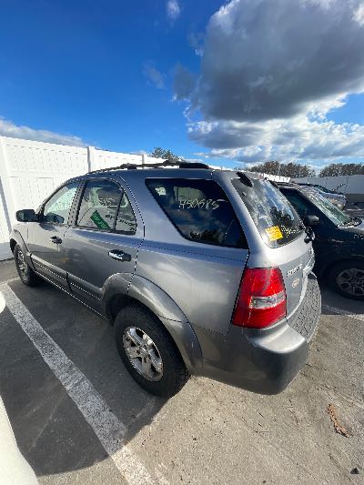 2007 Kia Sorento Location - Imports - Row 26 - Stock # H50685