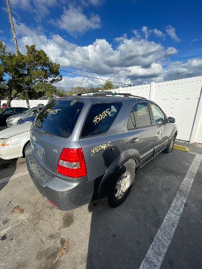 2007 Kia Sorento Location - Imports - Row 26 - Stock # H50685
