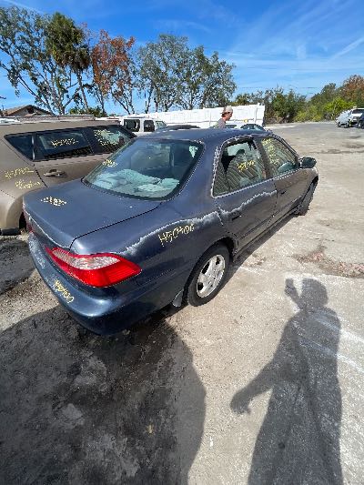 2000 Honda Accord Location - Imports - Row 21 - Stock # H50400