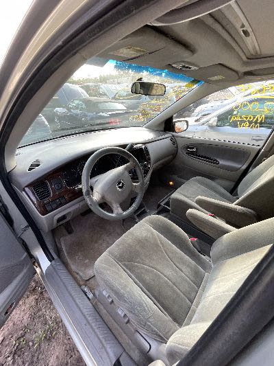 2000 Mazda MPV Location - Imports - Row 2 - Stock # H50655