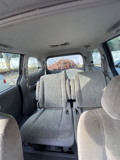 2000 Mazda MPV Location - Imports - Row 2 - Stock # H50655