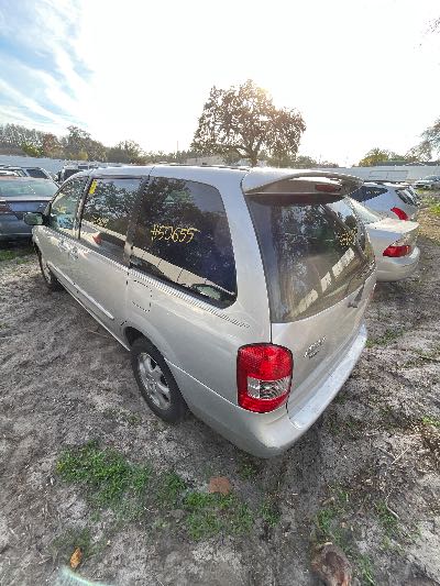 2000 Mazda MPV Location - Imports - Row 2 - Stock # H50655