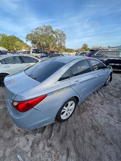 2013 Hyundai Sonata Location - Imports - Row 24 - Stock # H50602