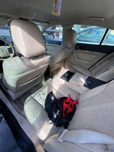 2011 Lincoln MKS Location - Ford - Row 33 - Stock # H50497