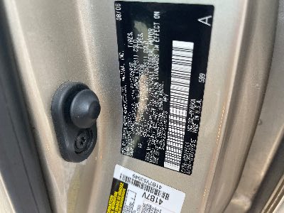 2006 Toyota Sienna Location - Imports - Row 22 - Stock # H50722