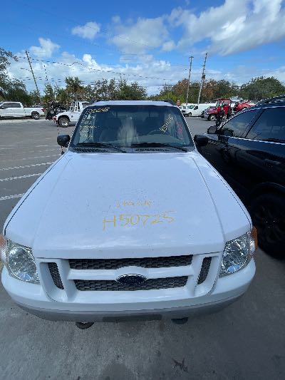 2001 Ford Explorer Sport Trac Location - Ford - Row 34 - Stock # H50725