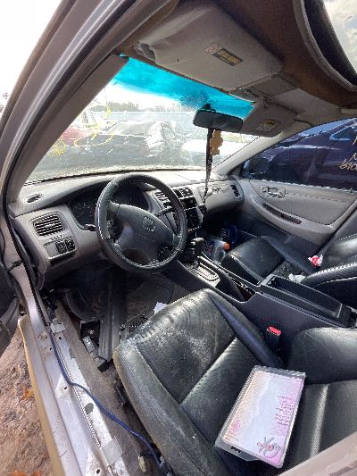 2001 Honda Accord Location - Imports - Row 22 - Stock # H50720