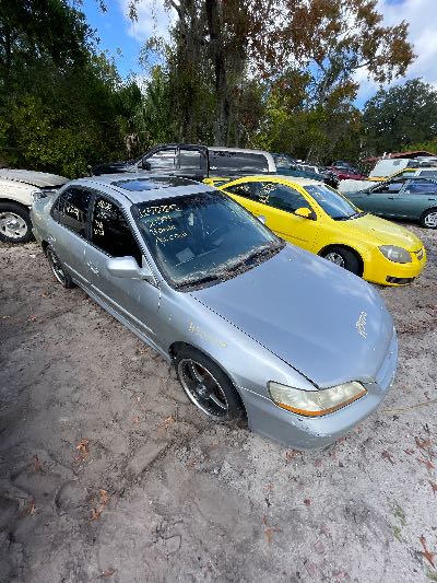 2001 Honda Accord Location - Imports - Row 22 - Stock # H50720