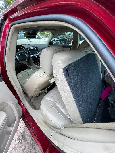 2011 Chrysler 300 Location - Chrysler - Row 41 - Stock # H50647