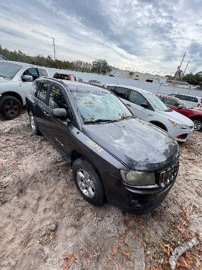 2015 Jeep Compass Location - Chrysler - Row 42 - Stock # H50736