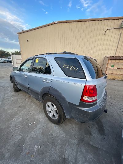 2005 Kia Sorento Location - Imports - Row 1 - Stock # H50851