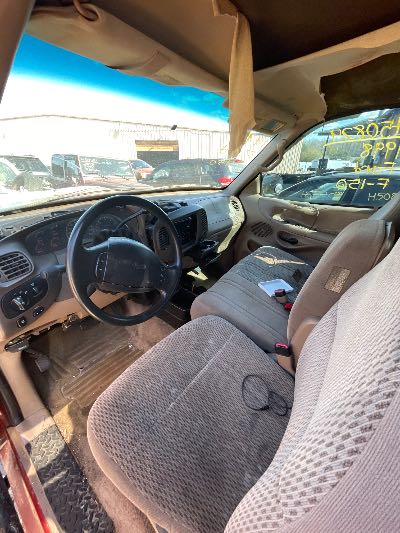 1998 Ford F-150 Location - Large Trucks & Vans - Row 24 - Stock # H50829