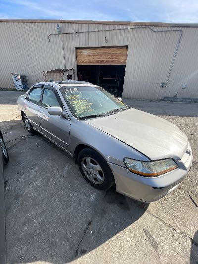 1998 Honda Accord Location - Imports - Row 5 - Stock # H50847