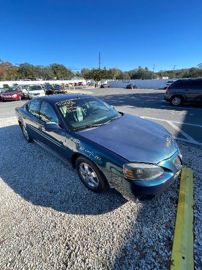 2005 Pontiac Grand Prix Location - GM - Row 26 - Stock # H50882